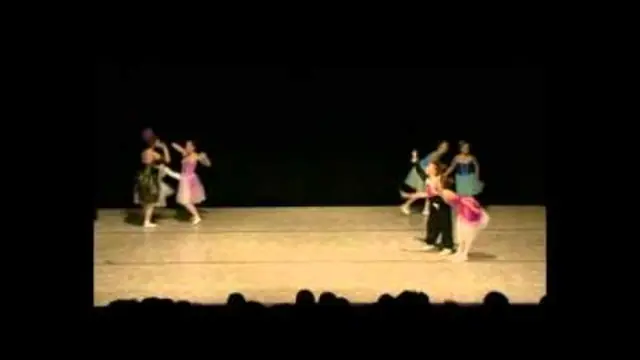 Pepeljuga, insert 3, kadar iz snimka učenika škole La Sylphide